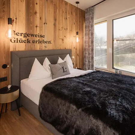 Liftplatzl ホテル