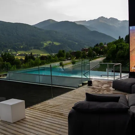 Liftplatzl Hotel 4*